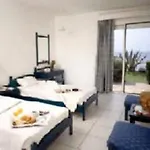 Gerakina Beach 酒店 哈爾基季基州