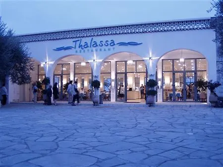 Szálloda Gerakina Beach 3*