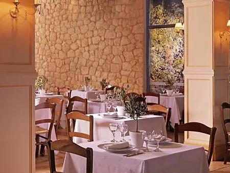 Hotel Gerakina Beach