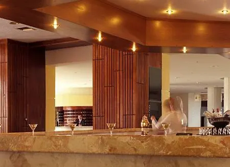 Gerakina Beach Hotel