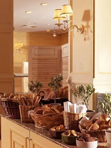 Hotell Gerakina Beach 3*